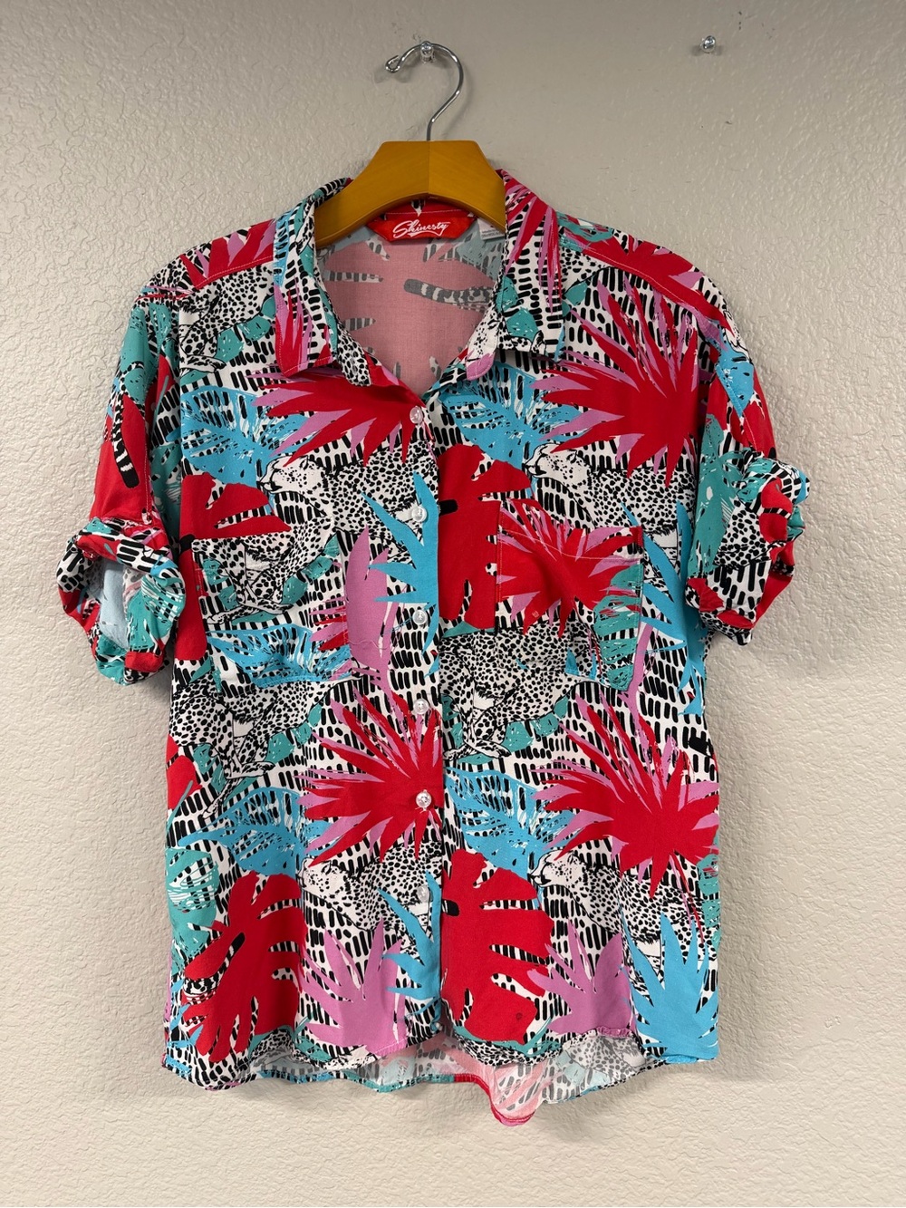 Tropical Short-Sleeve Button-Down Shirt — Red, Teal & Pink